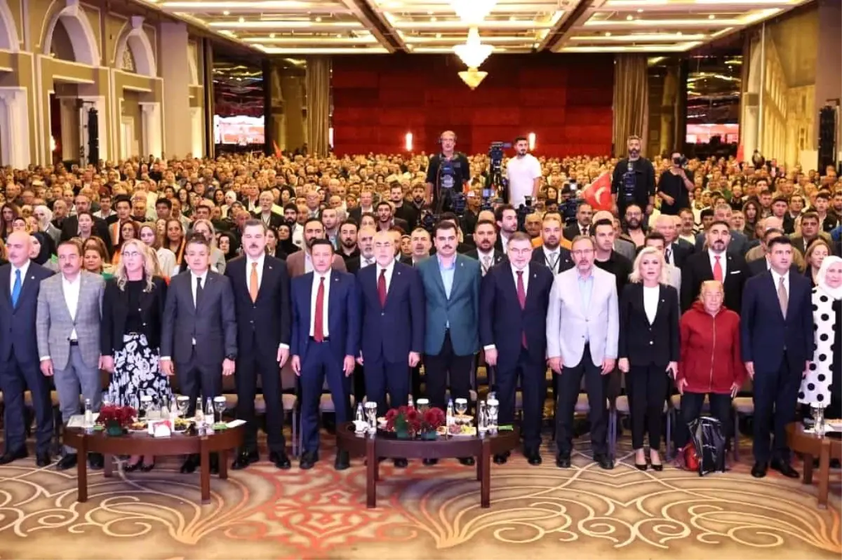 bakan isikhan izmir cop daglariyla inleniyor y9pz5wG8