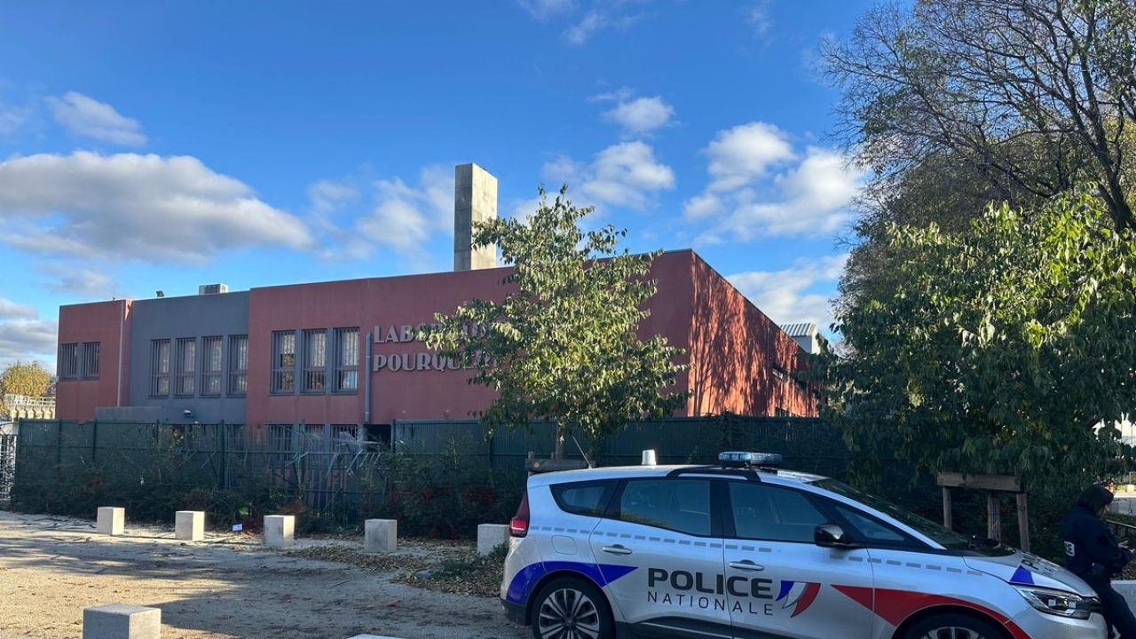 fransa sok soygun duvari patlatip degerli metalleri caldilar 4JtrmpQR.webp