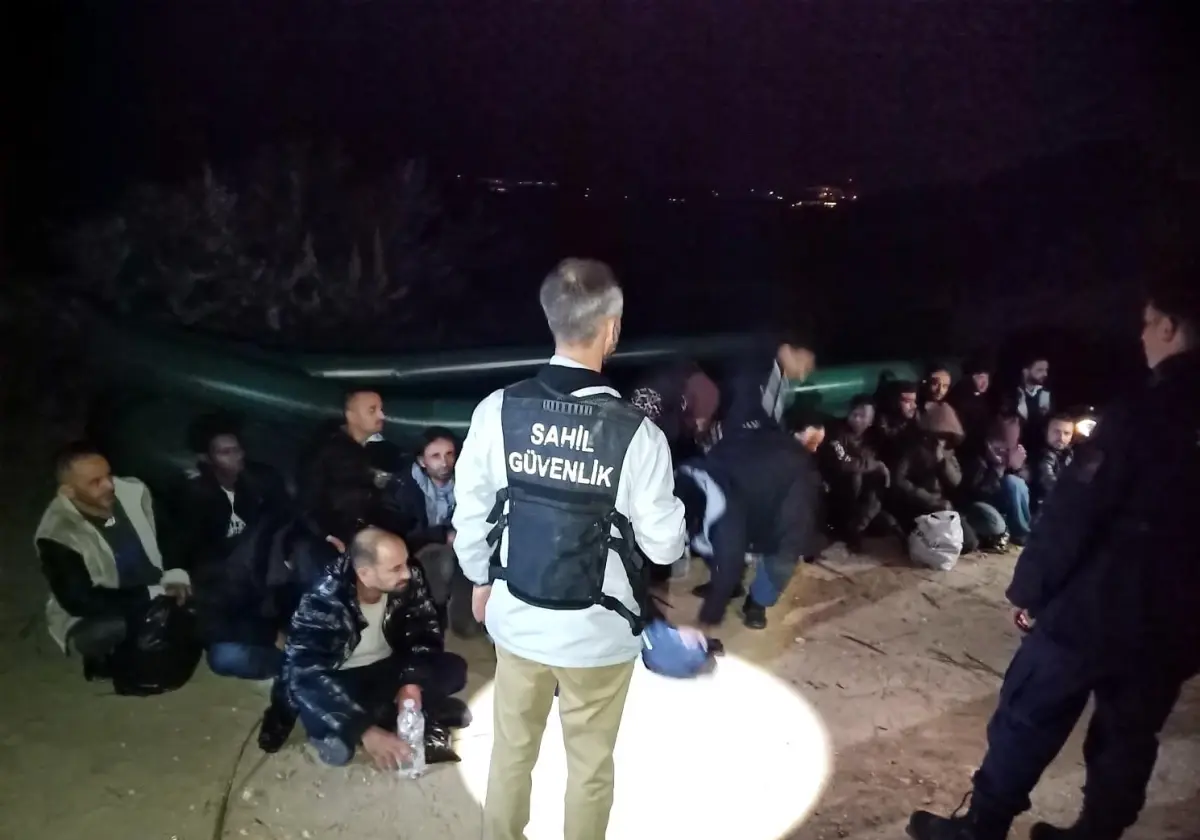 izmirde duzensiz gocmen operasyonlari 7KKnpl5m.jpg