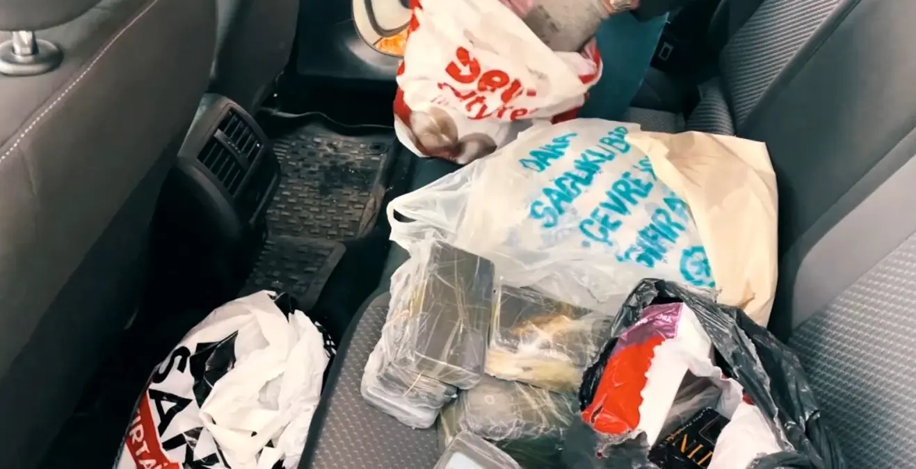 musta gumruk kacagi 218 cep telefonu ele gecirildi kaCAV6t8.jpg