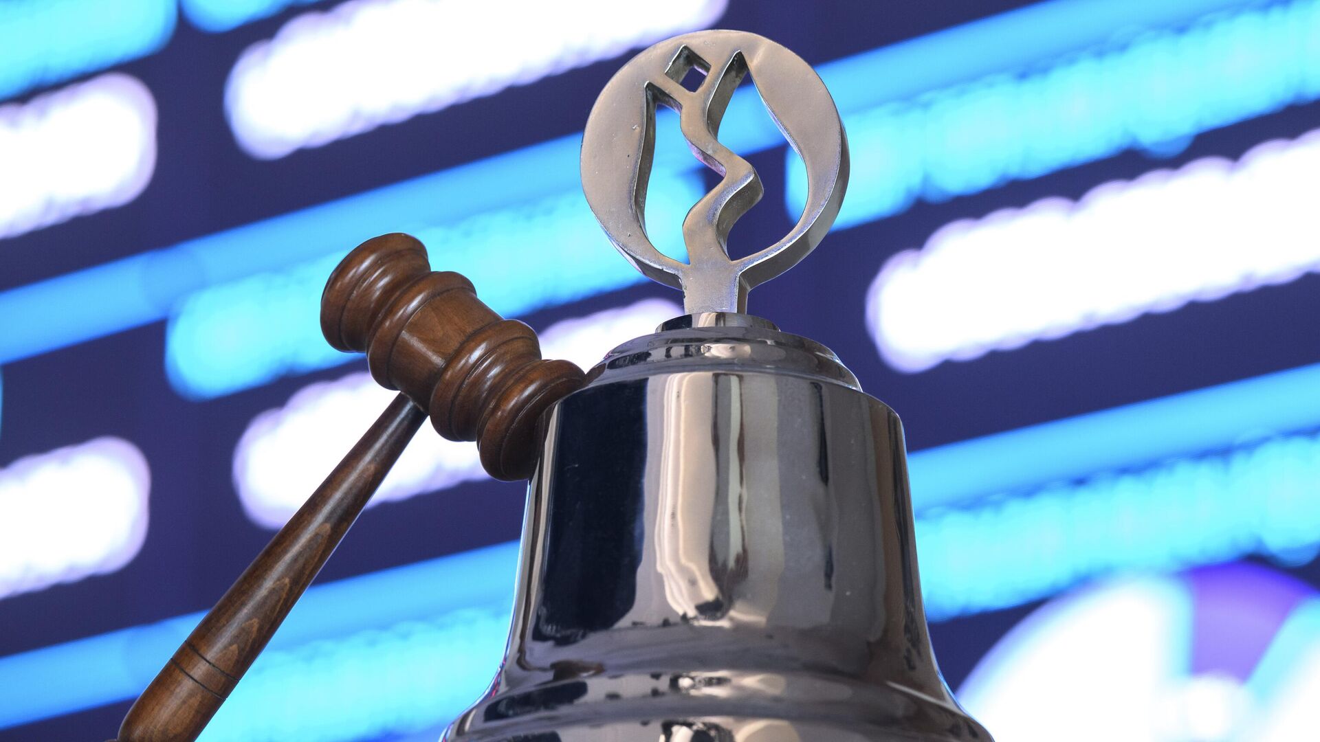 borsa istanbul gunu yukselisle tamamladi bist 100 endeksi 10970 puana ulasti wGvciSzL.jpg