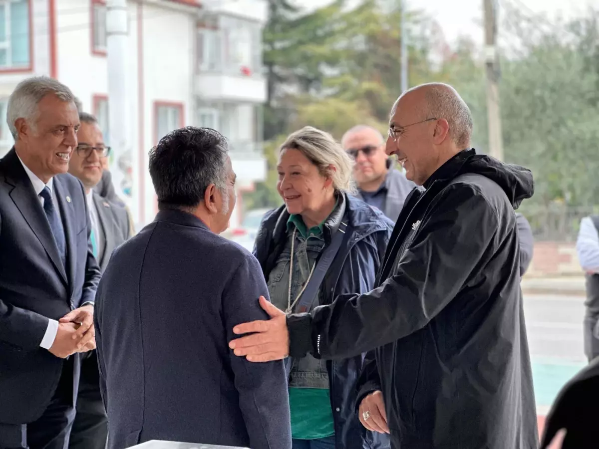 papa 14uncu leo turkiyeye geliyor aFOzd9KQ.jpg