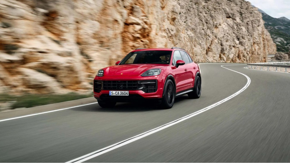 Porsche, Elektrikli Cayenne Coupe Modelini Satışa Sunmaya Hazırlanıyor