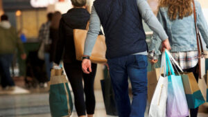 tuketici-guveninde-sinirli-artis-NZWG9ePN