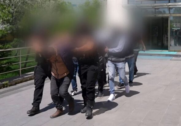 ankarada-narkotik-operasyonu-27-kilogram-esrar-ele-gecirildi-HpBnfpZR