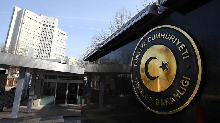 Türkiye’den Yunanistan’a Sert Mesaj: ‘Tarih ile Oynamaktan Vazgeçin’