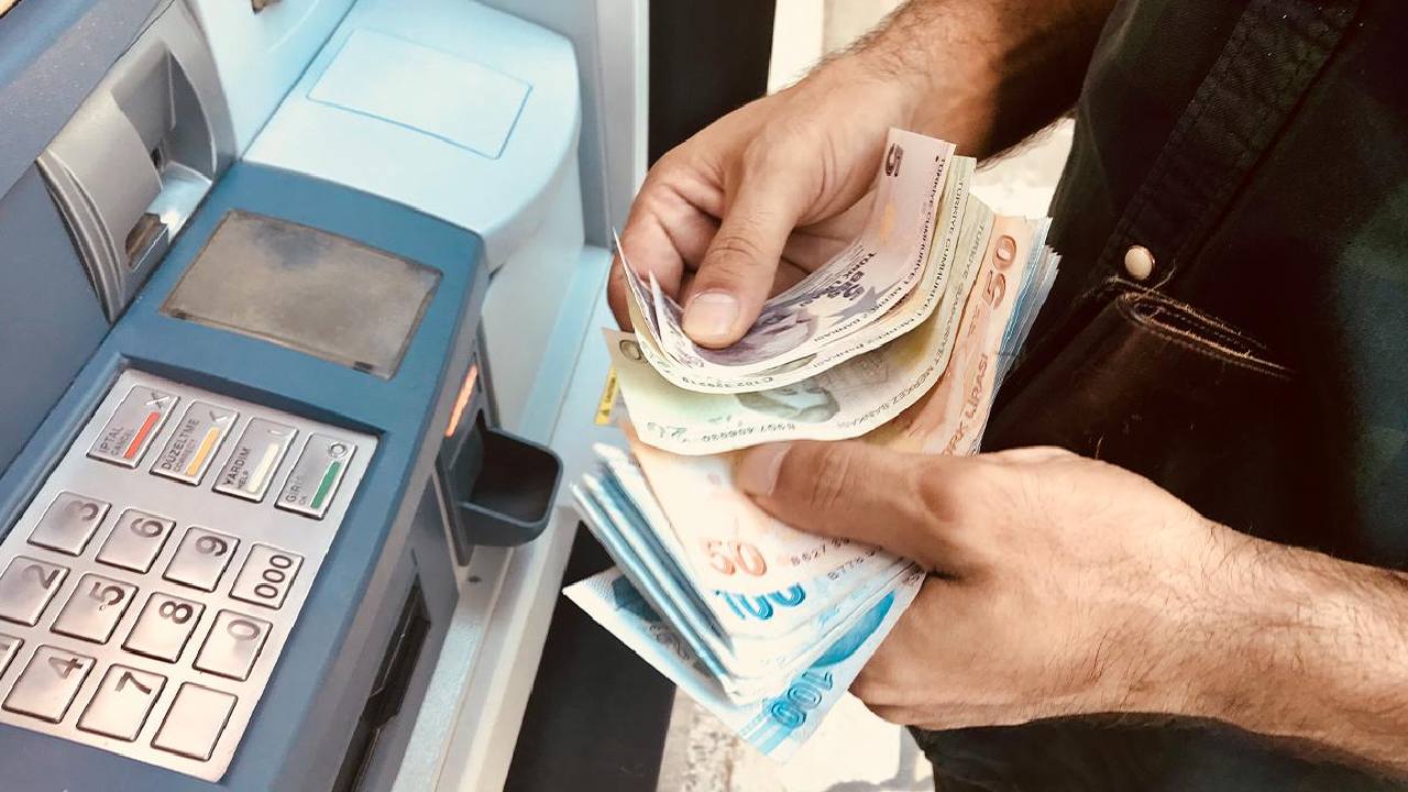 En düşük emekli maaşı ne kadar olacak? Uzman isim kuruşu kuruşuna hesapladı: İşte o rakam!